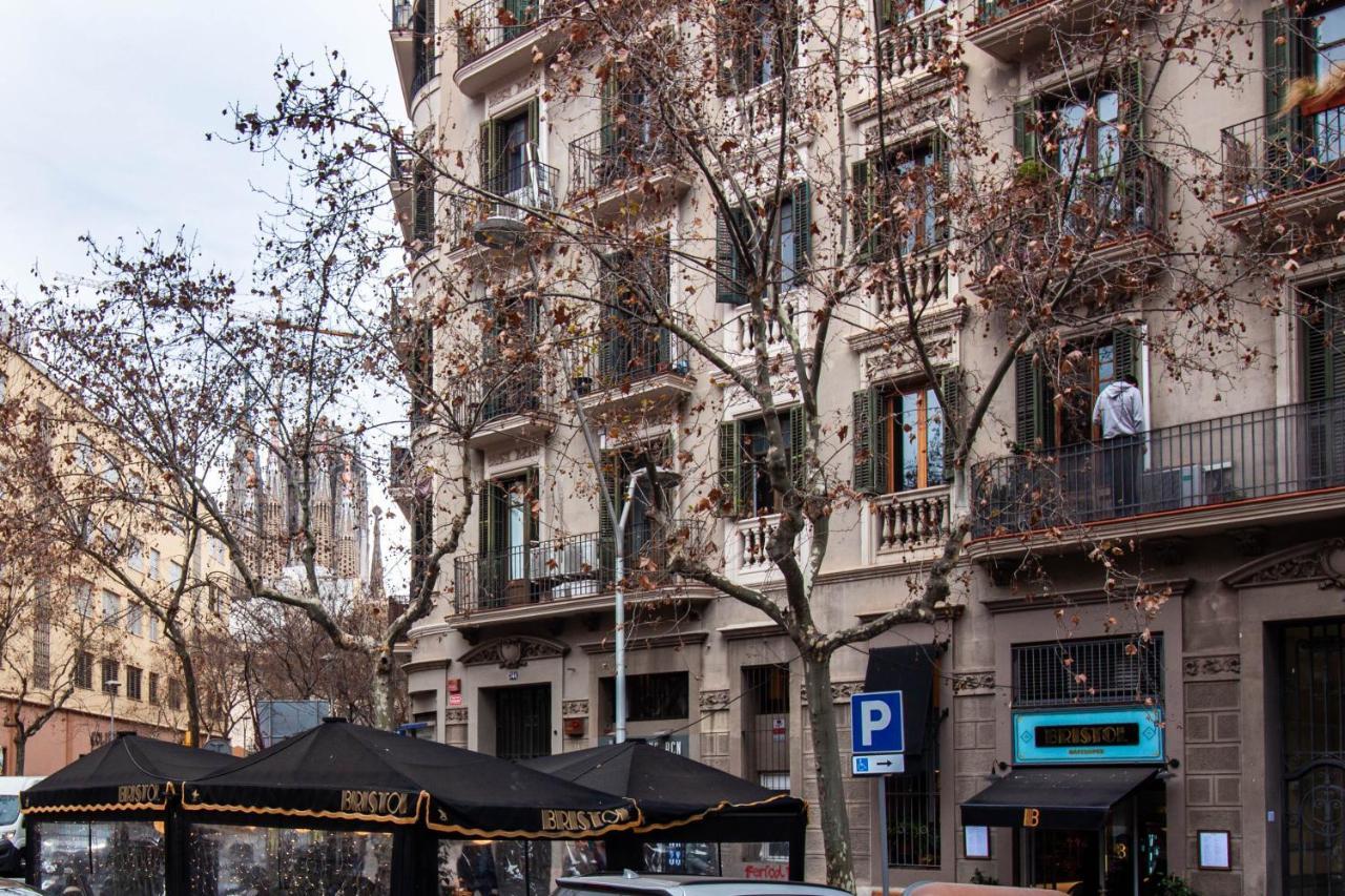 Apartamento Zona Sagrada Familia Barcelona Exterior photo